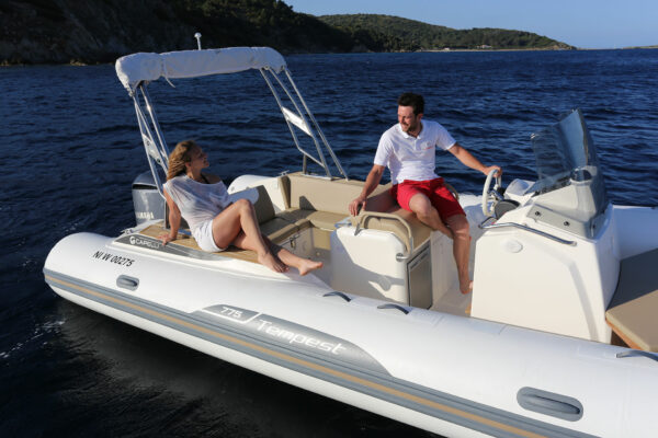 Capelli Tempest 770 – Image 3