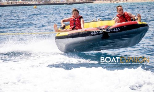 bouee-tractee-mandelieu-cannes-boatevasion
