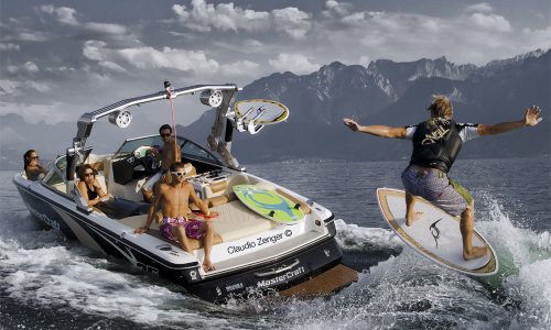 wakesurf-mandelieu-cannes-boatevasion-theoule